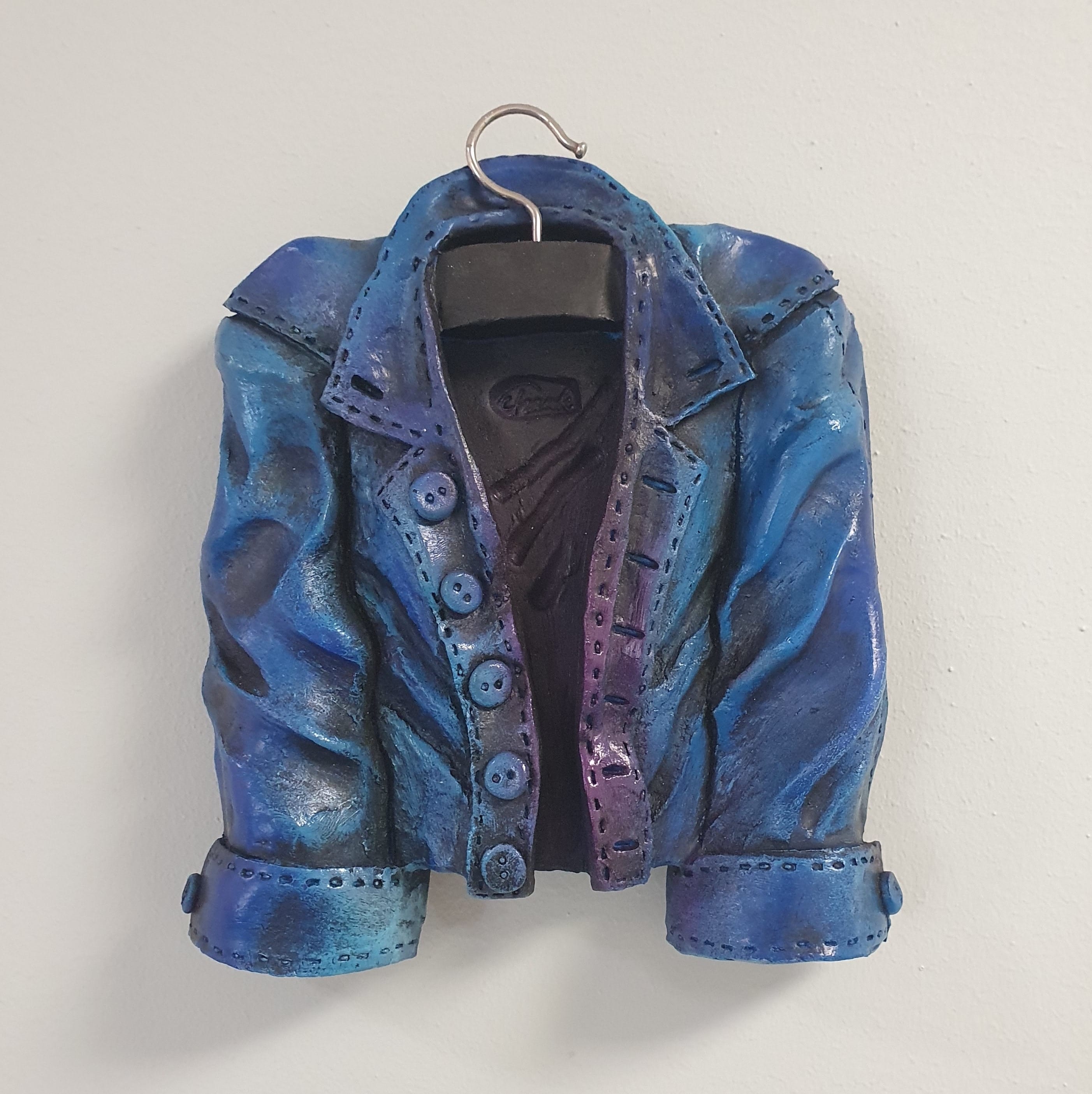 Frank Olsson – Every day jacket köpa konst skulptur.